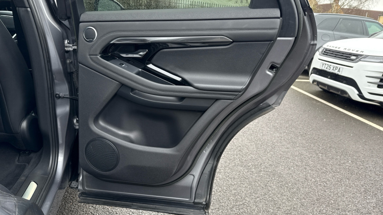 Land Rover Range Rover Evoque 2.0 P250 R-Dynamic SE 5dr Auto Petrol Hatchback